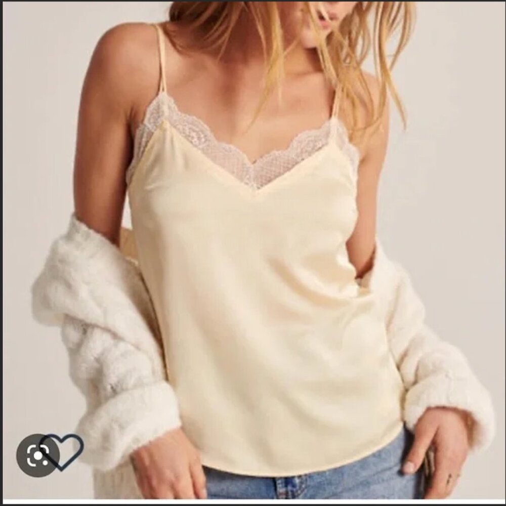 Abercrombie & Fitch | Yellow Lace Camisole | Sz Medium